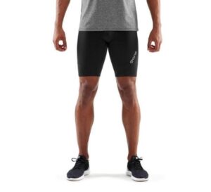 SKINS COMPRESSION DNAMIC MENS 1/2 TIGHTS BLACK/SILVER - Image 2